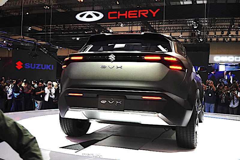 Konsep Mobil Listrik eVX