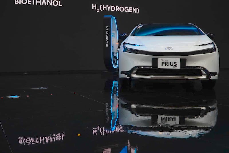 Toyota di GIIAS 2024