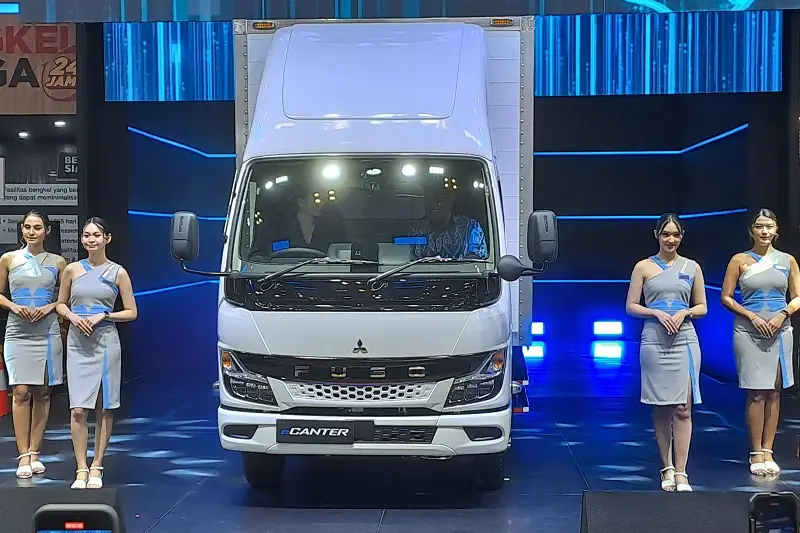 Truk Listrik Mitsubishi FUSO e-Canter