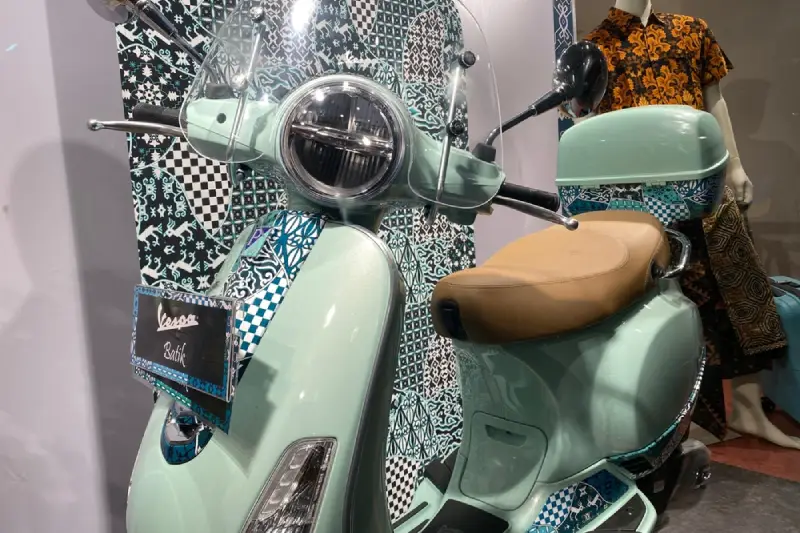Vespa Primavera Batik