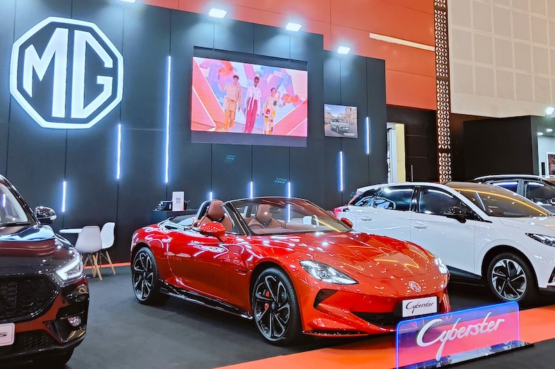 MG Cyberster di GIIAS Surabaya 2024