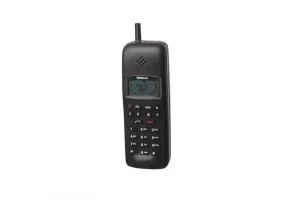 Negara asal handphone Nokia adalah 