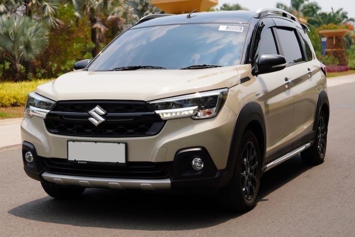 Suzuki XL7 Hybrid