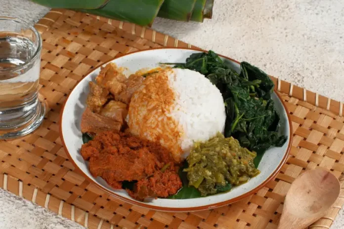 kalori nasi padang