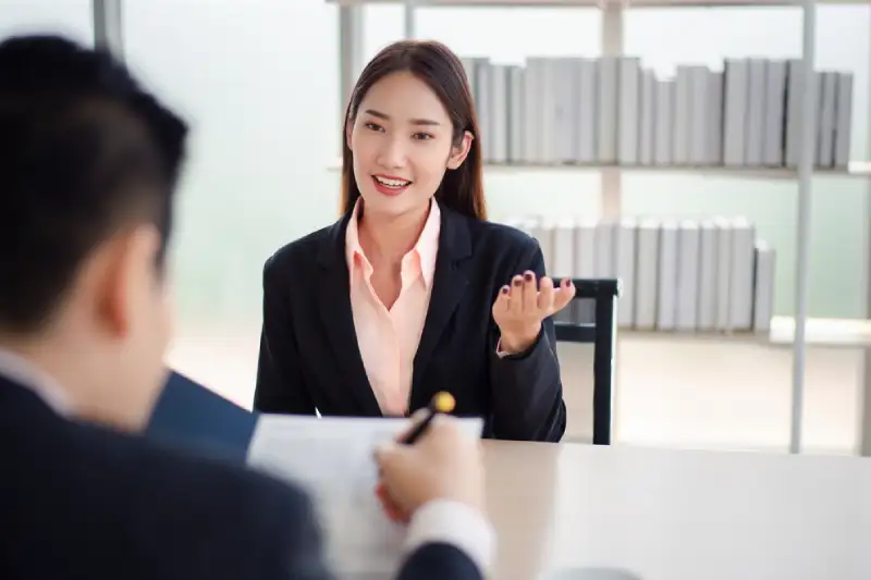 perkenalan diri saat interview