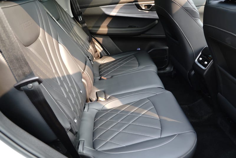 First Drive Chery Tiggo 8
