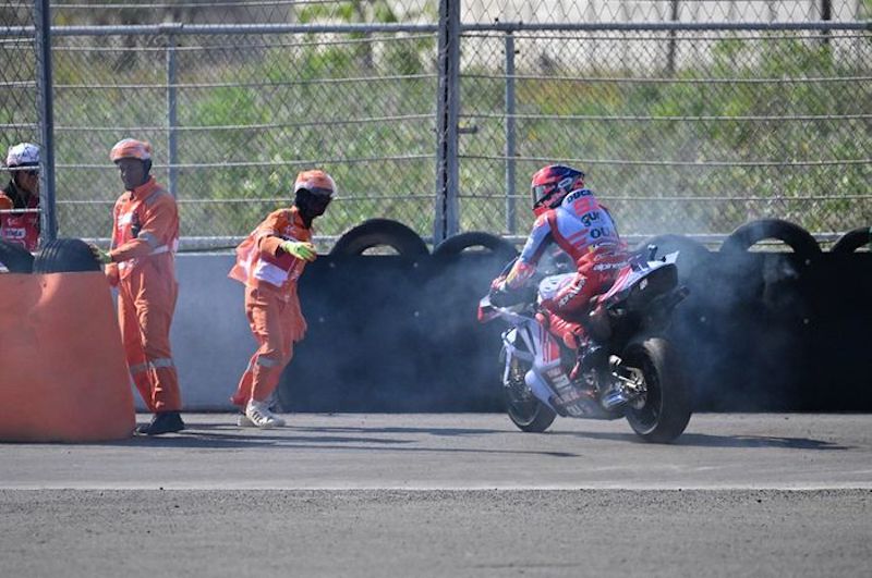 Motor Marquez Terbakar di Mandalika