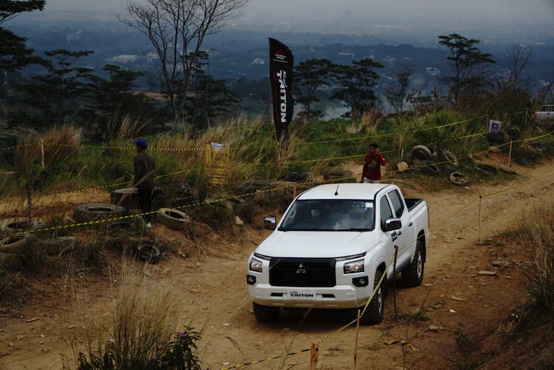 Test Drive Mitsubishi All New Triton