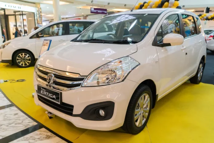 mobil proton