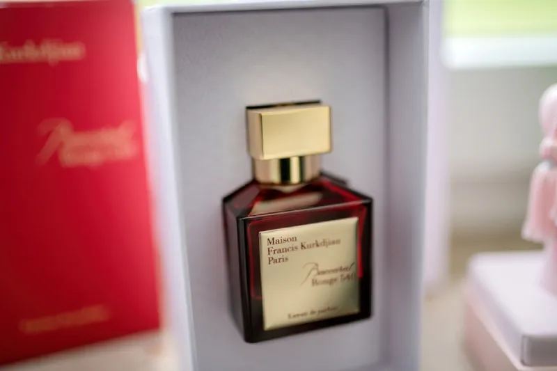 parfum wanita tahan lama 24 jam