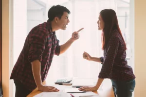 playing victim adalah