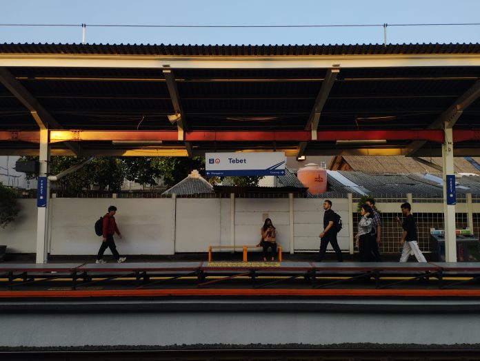stasiun tebet