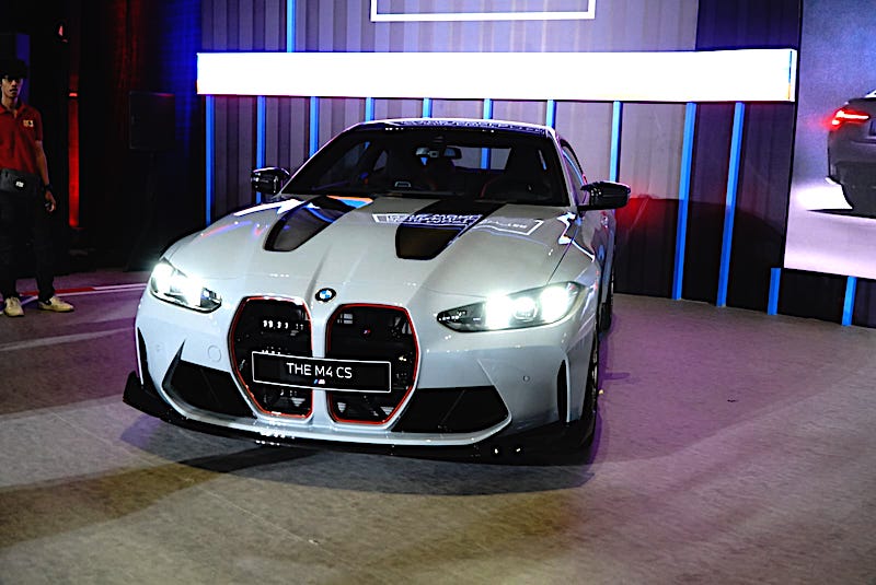 BMW M4 CS