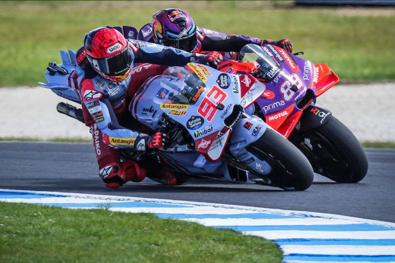 Duel Marc Marquez dan Jorge Martin di MotoGP Australia 2024