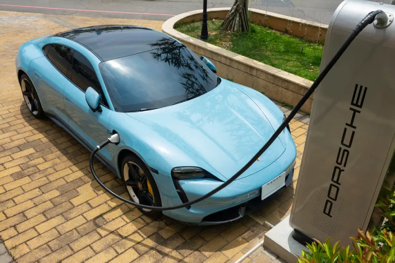 Porsche Taycan