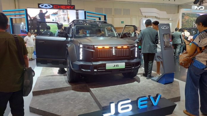 Chery J6