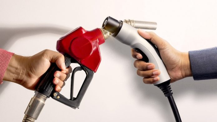 Motor Listrik vs. Motor Bensin