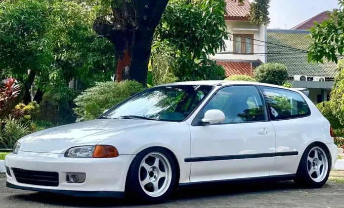 mobil Honda Civic