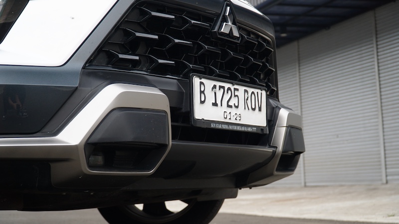 Review Mitsubishi Xforce