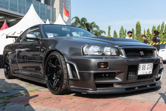 Nissan GTR R34