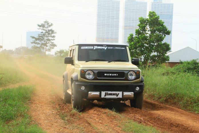 Suzuki Jimny 5-door Mobil Terbaik Pilihan FORWOT