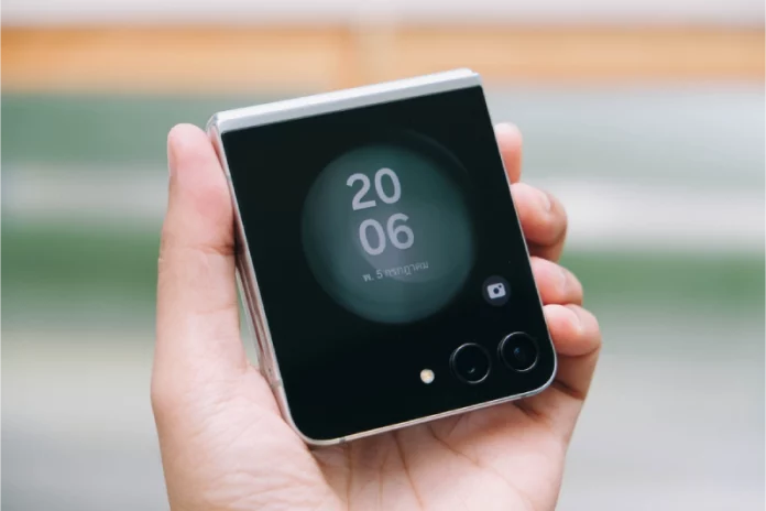 Samsung Z Flip 5