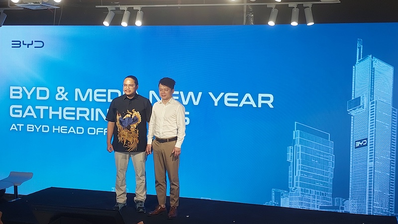 BYD ‘Kudeta’ Merek Pionir Mobil Listrik di Indonesia