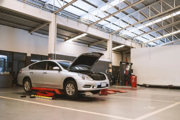 bengkel service mobil terdekat
