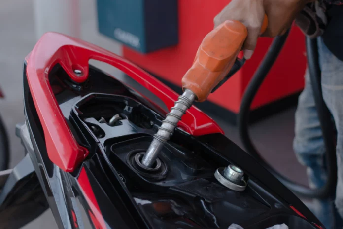 Bensol Adalah: Definisi, Fungsi, dan Dampak Buruk Penggunaannya pada Motor bensol adalah