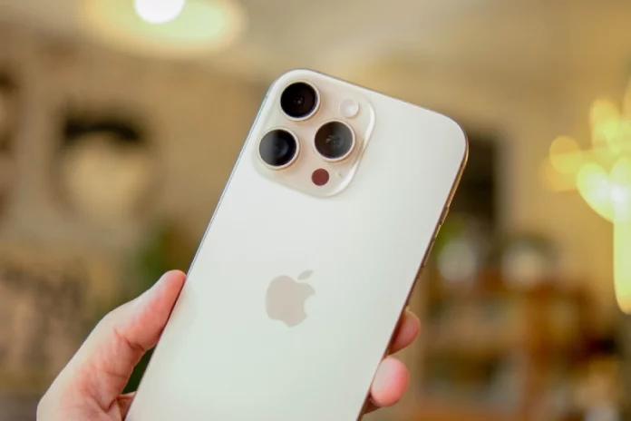 iPhone 16