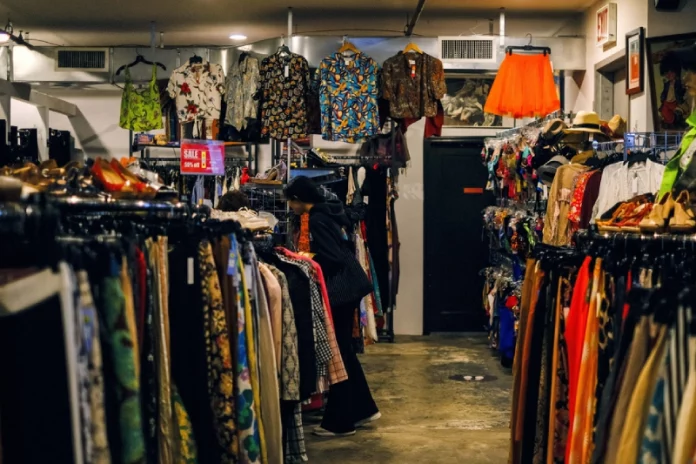 thrifting adalah