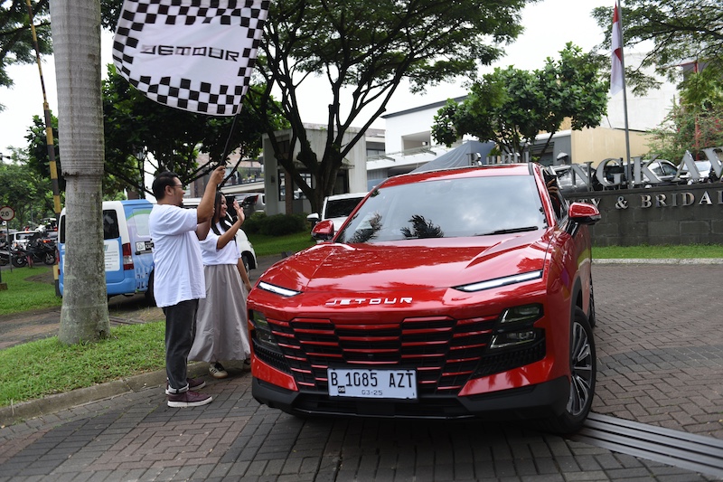 Test Drive Jetour Dashing