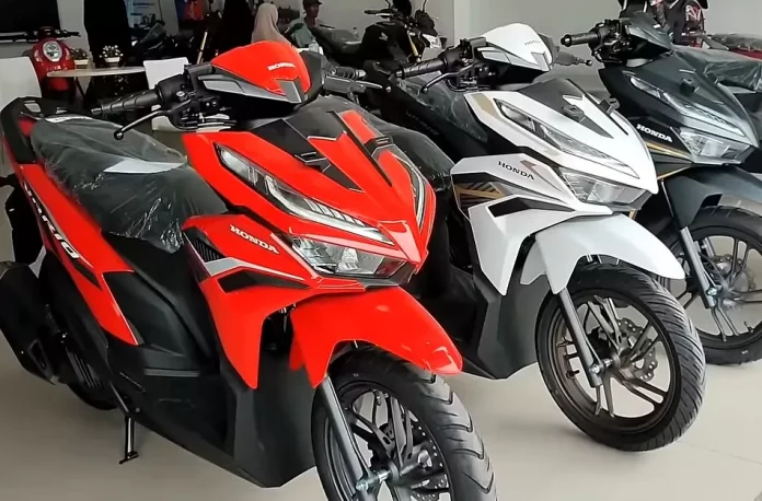 Honda Vario, Intip Evolusi Teknologi Mesin Injeksi eSP dari Generasi Awal Sampai Terbaru!