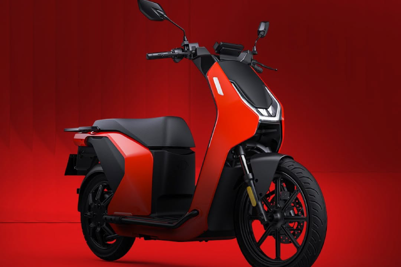 Motor Listrik Charged Baycat Meluncur, Jarak Tempuh Capai 170 Km - OLX News
