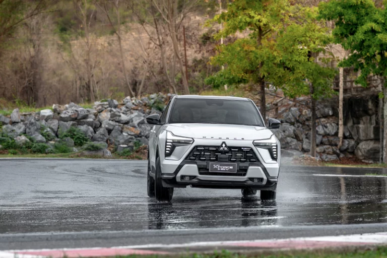 Sudah Canggih Pakai Paket Safety Diamond Sense, Mitsubishi Xforce SUV Paling Aman Bagi Keluarga