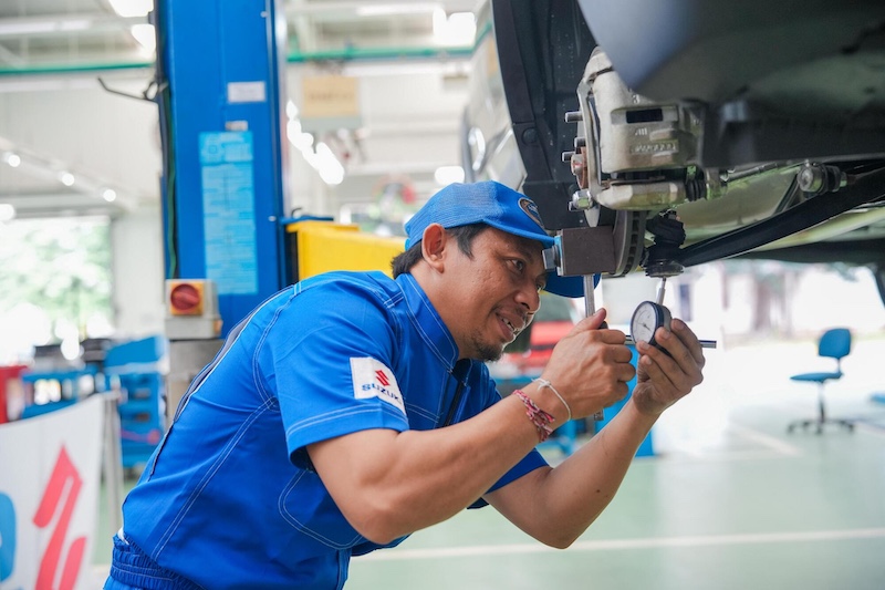 Seragam Kerja Baru Teknisi Suzuki