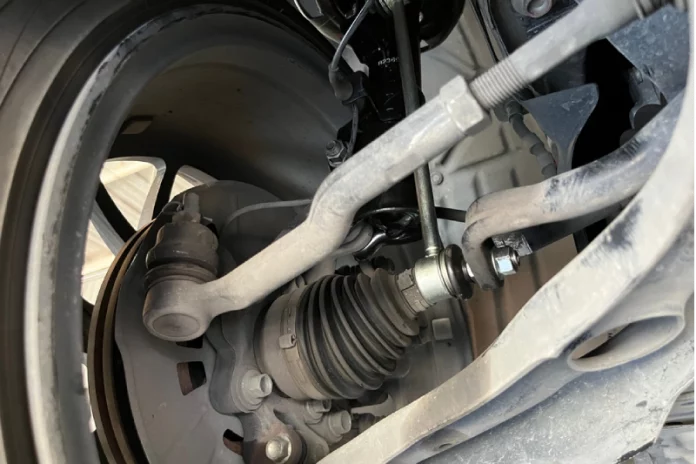 Tie rod mobil