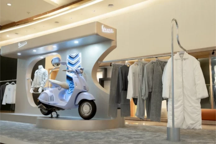 vespa 946 snake edition