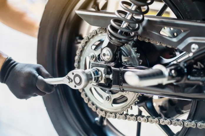bengkel motor terdekat