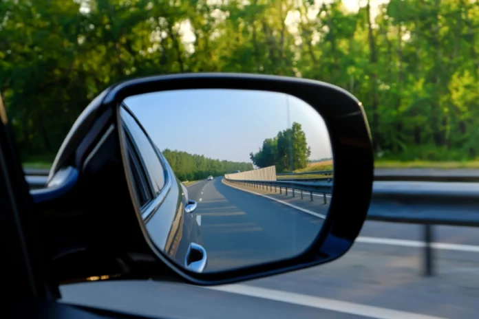 bengkel spion mobil terdekat