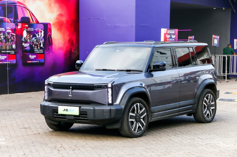 chery j6