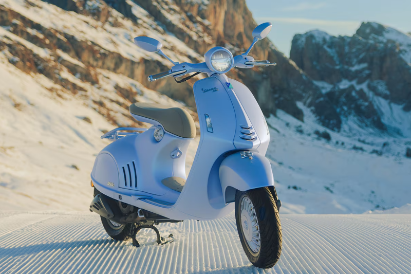 vespa 946 snake edition