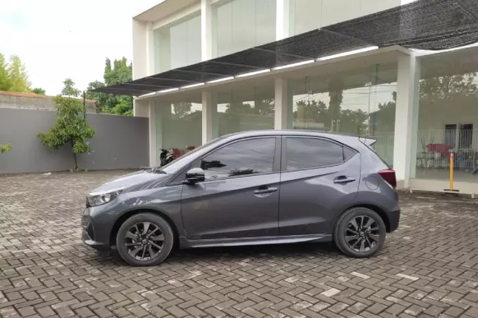 Harga Mobil Brio Second
