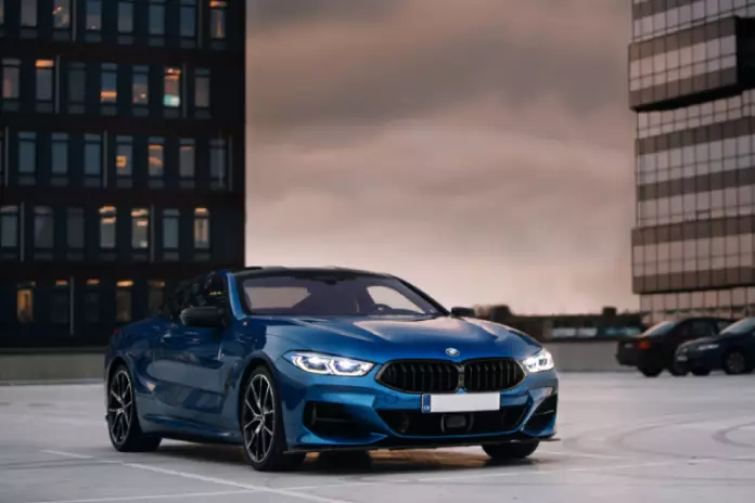 bmw m8
