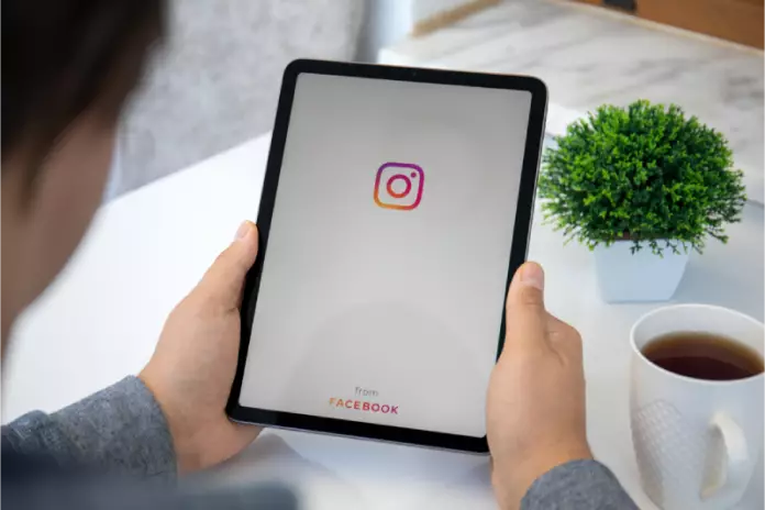 instagram