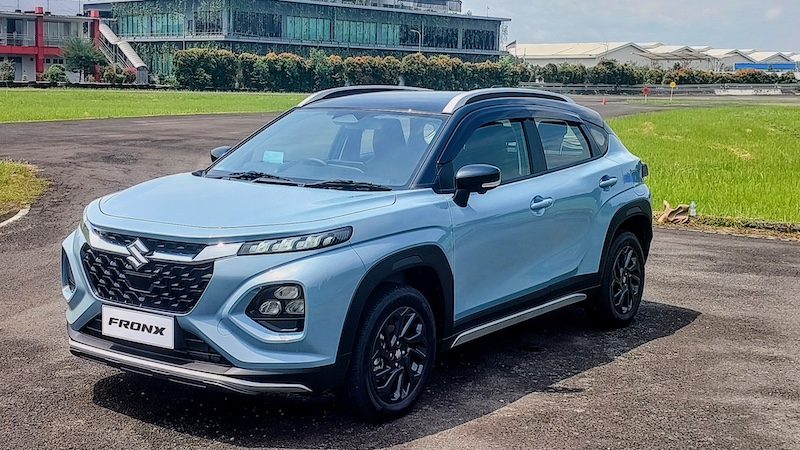 Desain eksterior Suzuki Fronx