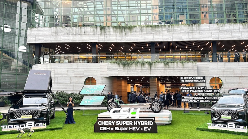 Chery TIGGO 8 CSH Resmi Meluncur