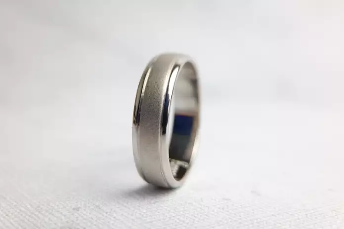 cincin perak pria