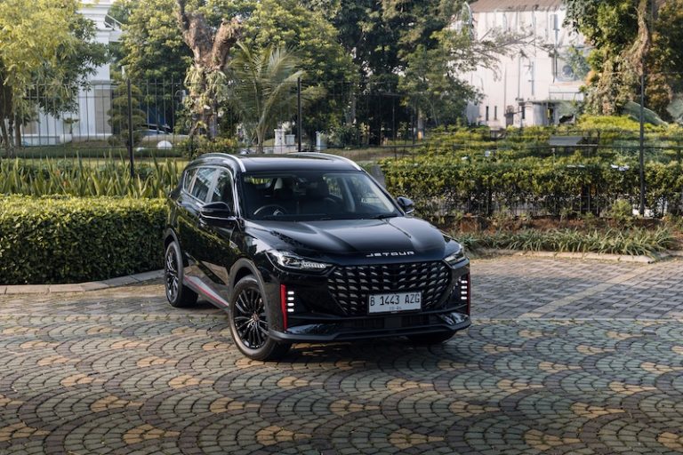 Jetour X70 Plus Hadirkan Kabin Lega Berbalut Material Premium Buat Keluarga! Jetour X70 Plus Hadirkan Kabin Lega Berbalut Material Premium Buat Keluarga!