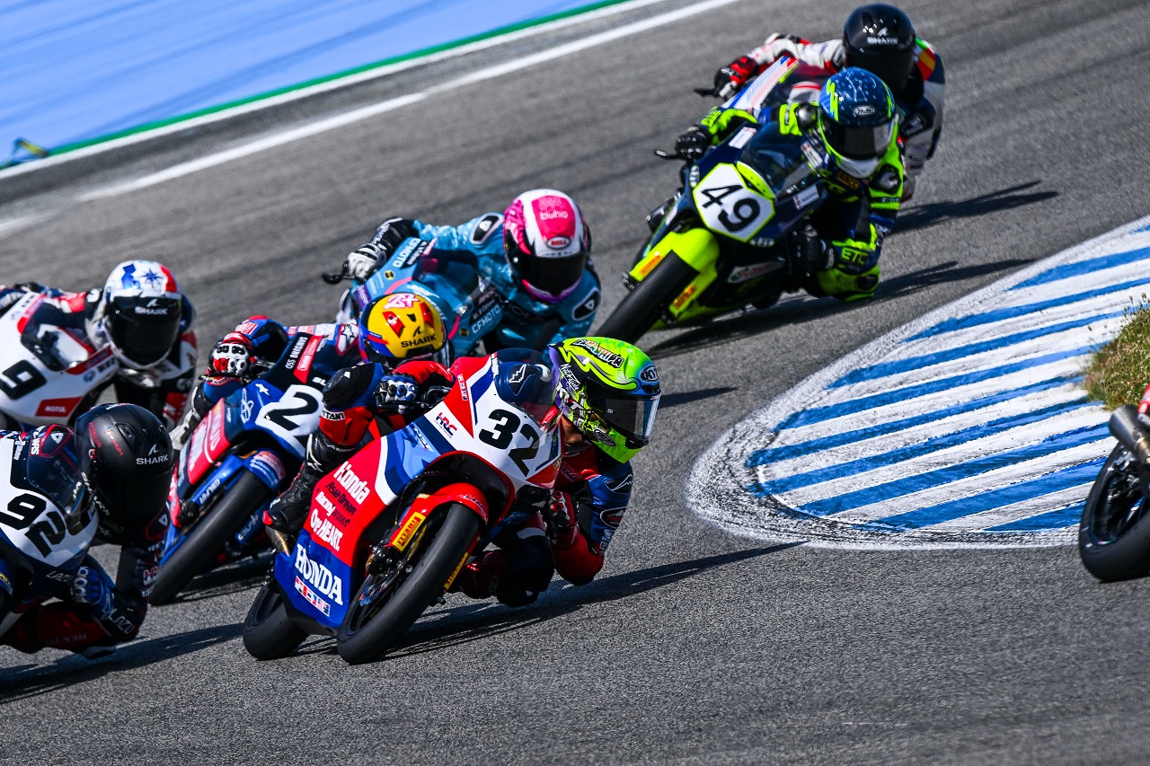 Pembalap Motor Honda Ramadhipa